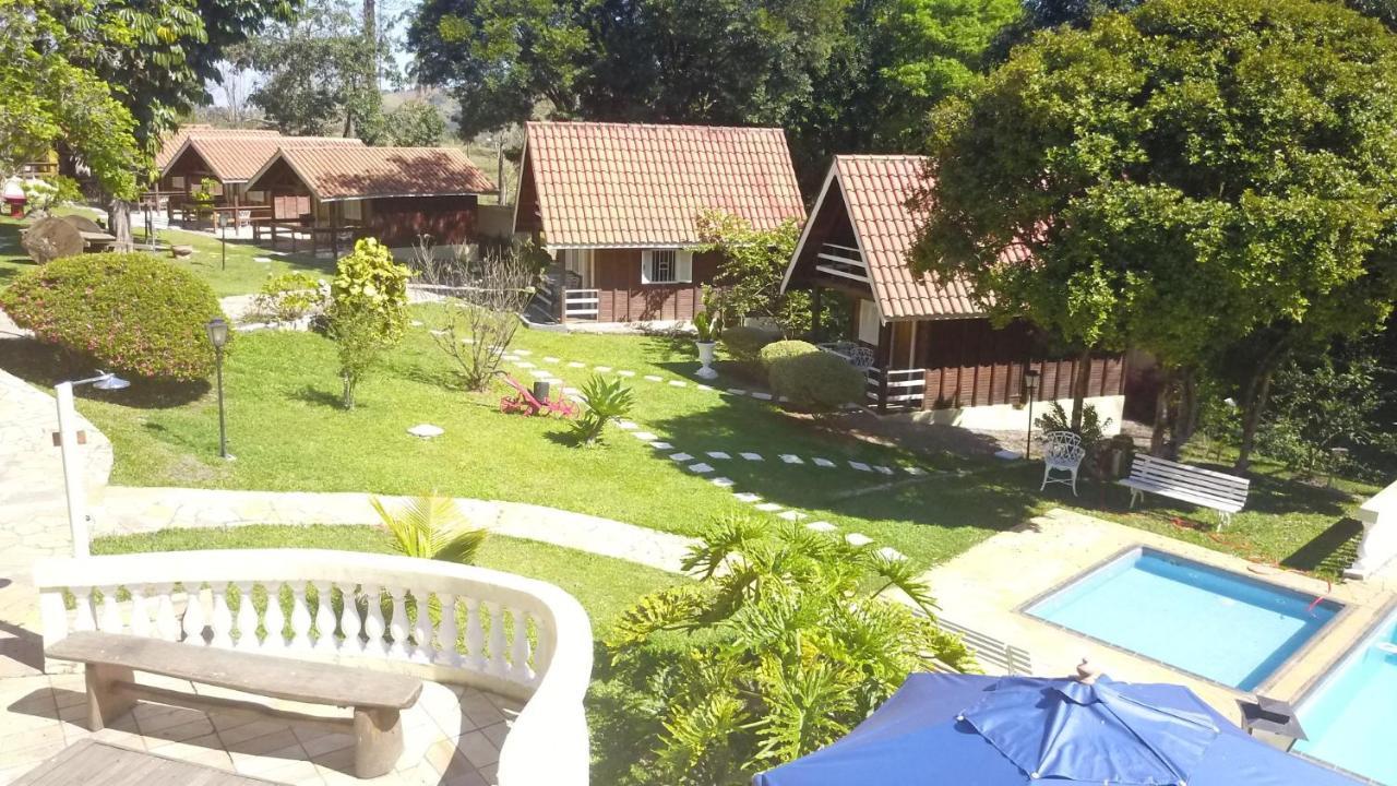 Pousada Casa Amarela Пиракая Экстерьер фото