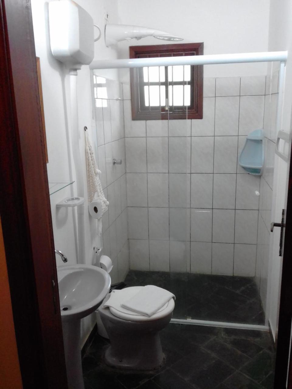 Pousada Casa Amarela Пиракая Экстерьер фото